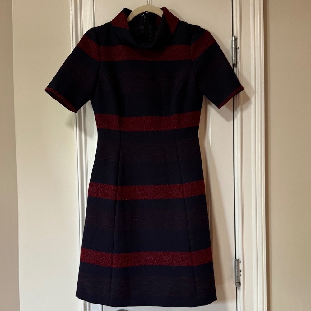 Size 2 Tahari Dress - great condition, perfect for work / office